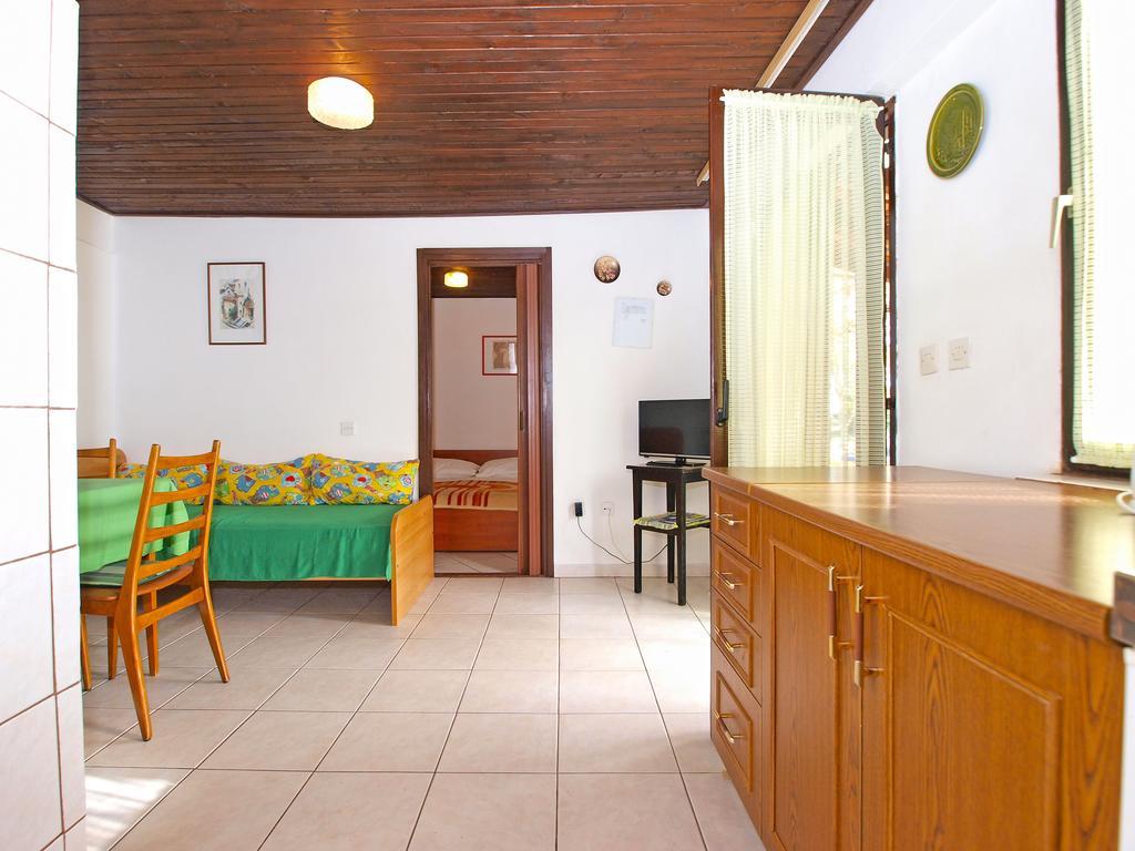 Apartments Jan 325 Banjole Esterno foto